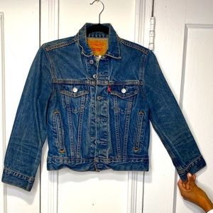 Vintage Levi’s Denim Cropped Jacket